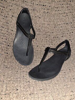 CROCS-Isabella Sandals Black T Strap Jelly Thong Slingback-Sz 6-Excellent